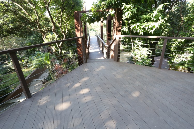 百妥木高端塑木材料解決園林戶外鋪裝難題：深圳水土保持園改造案例